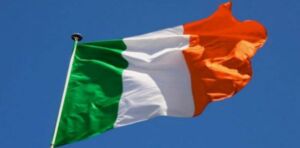 علم إيرلندا