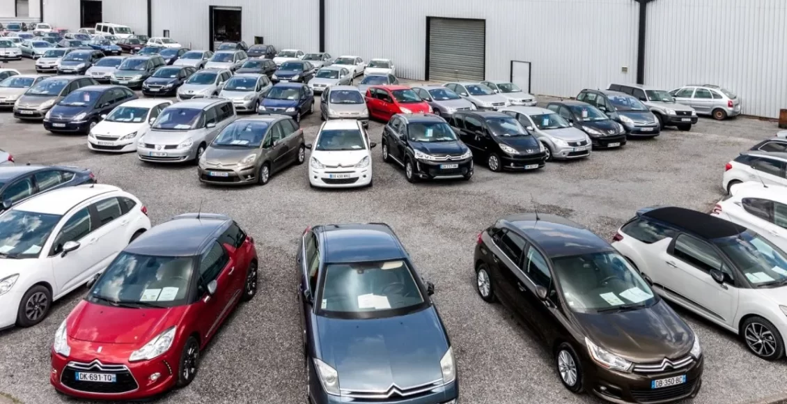 شراء السيارات المستعملة في فرنسا