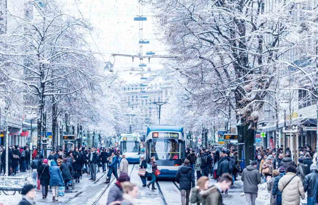 السياحة الشتوية في سويسرا