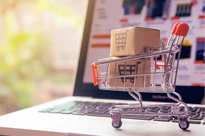 تعبيرية - مواقع التسوق في سويسرا عبر الأنترنت