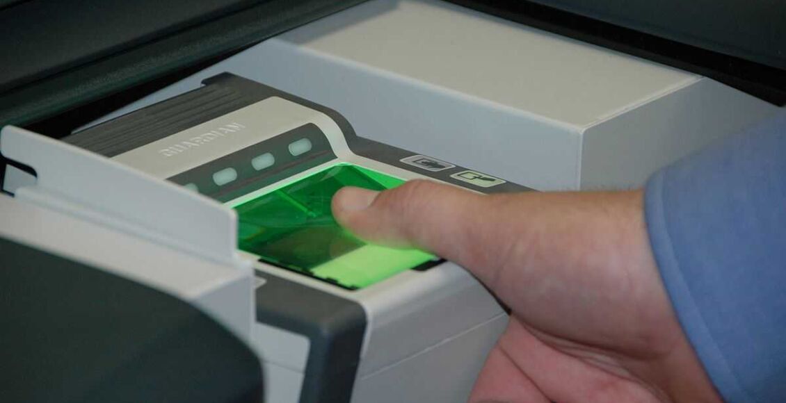 تعبيرية -كسر البصمة في هولندا