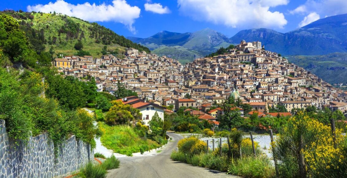 أفكار لمشاريع ناجحة في إيطاليا لا تحتاج لرأس مال