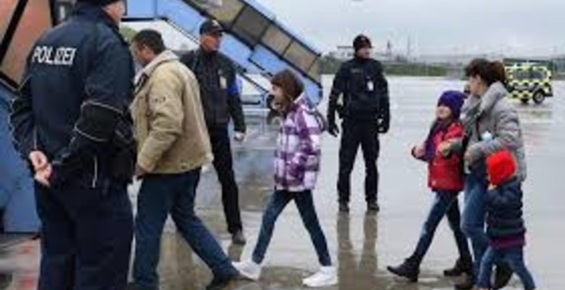 تعبيرية - سفر اللاجئين إلى خارج ألمانيا